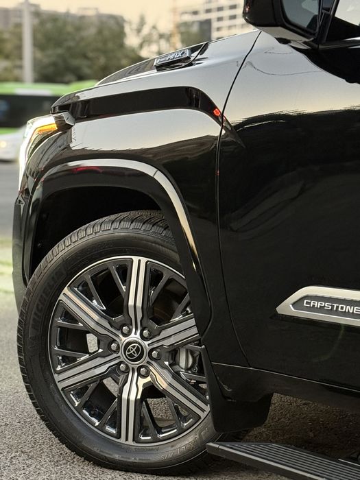 Toyota Sequoia iForce Max Capstone
