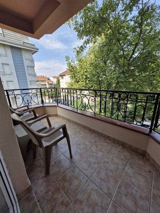 Продава се Тристаен апартамент в Бургас, Възраждане - 95 кв.м за 1417 €/кв.м - Снимка #9