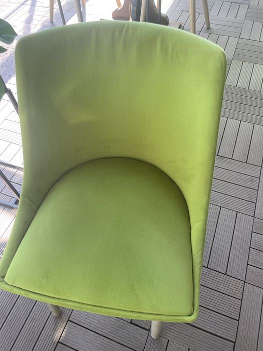 Scaun bucatarie , tapitat, lemn + stofa, verde lime