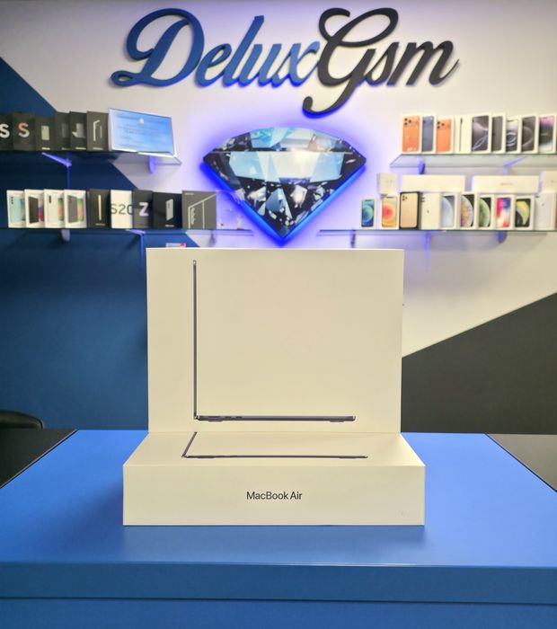 MacBook Air / M4 / 16 GB / 13" / 512 GB / sigilat / DeluxGSM