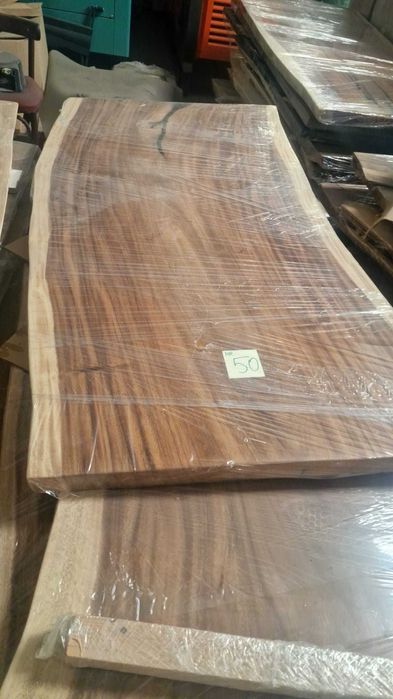 Masa lemn masiv exotic