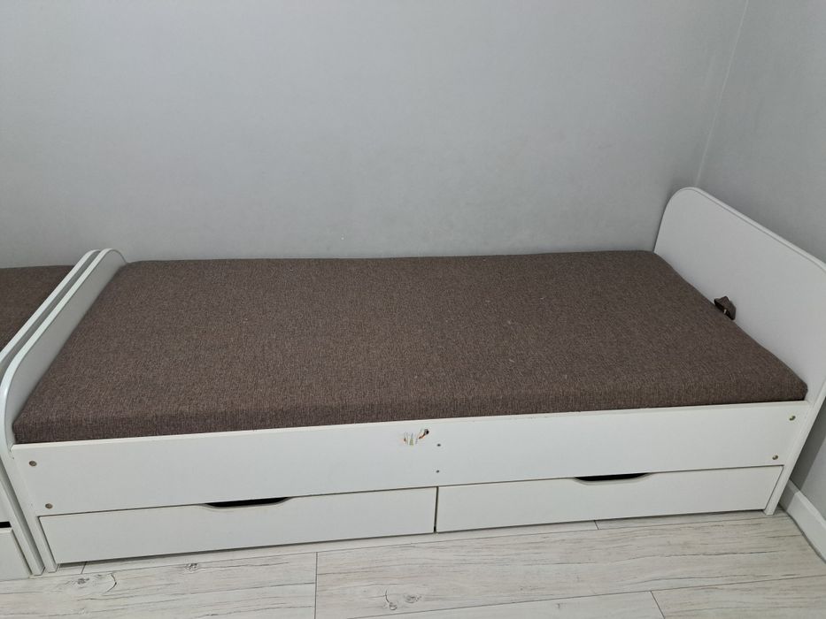 Продам кровать односпальная