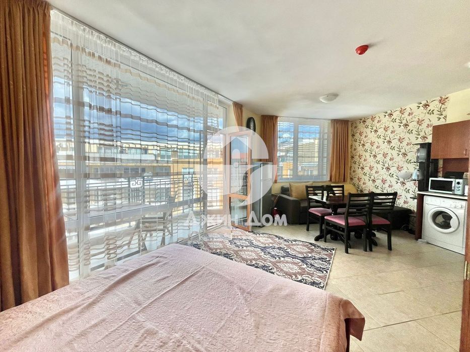 Продава се Едностаен апартамент в к.к. Слънчев бряг - 52 кв.м за 1366 €/кв.м - Снимка #3