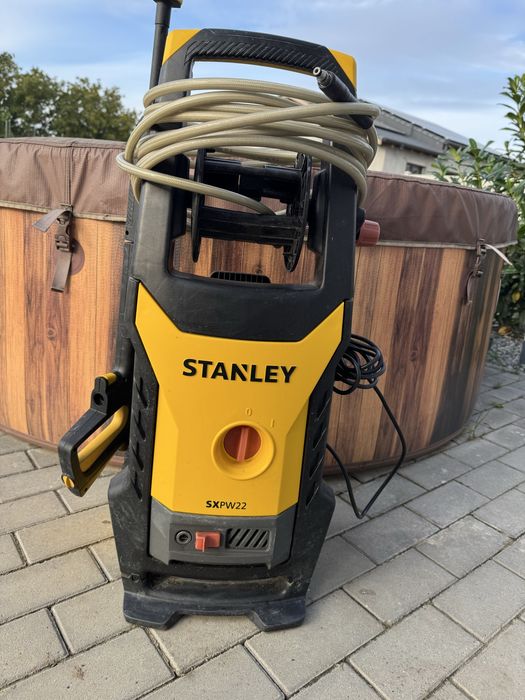 Masina de spalat cu presiune Stanley 2200W 150bar 440l/h - SXPW22E