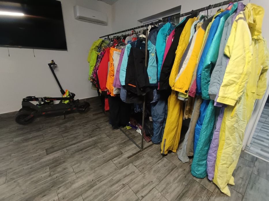 Salopete ski ,geci ,pantaloni ideale pt zăpadă