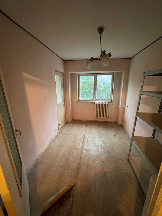 Apartament 4 camere decomandat langa Inspectorat Focsani, 2 Stejari