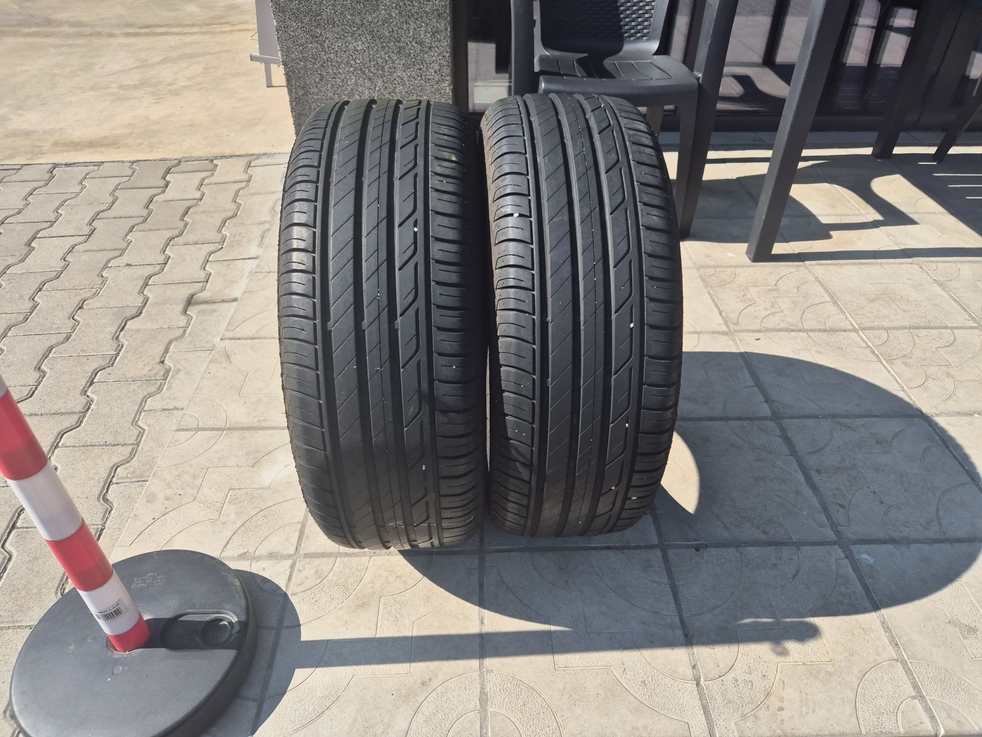 2бр.летни гуми 215/55/17 94V Bridgestone Turanza