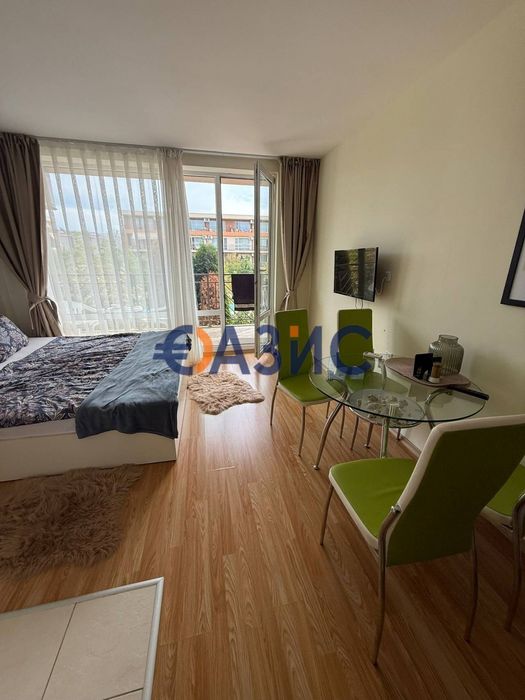 Продава се Едностаен апартамент в к.к. Слънчев бряг - 40 кв.м за 1550 €/кв.м - Снимка #1