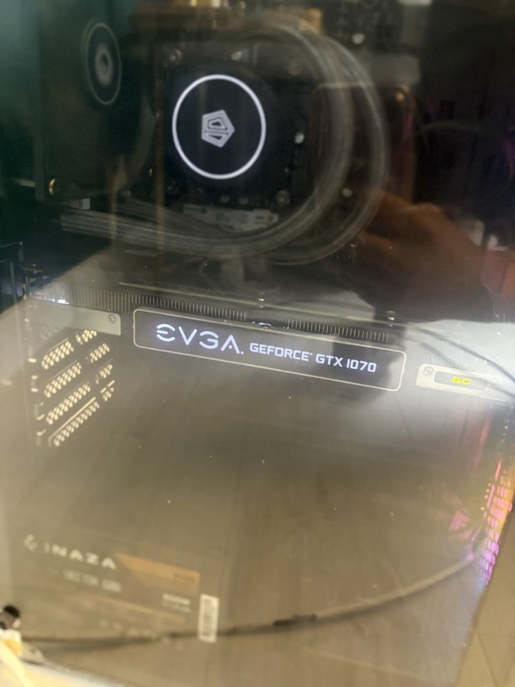 Pc gaming complet i5 9600k 16gb rami!!
