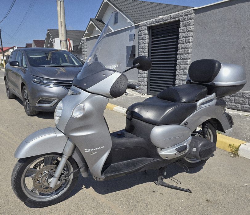 Maxi scuter Aprilia Scarabeo RT 500 ABS+