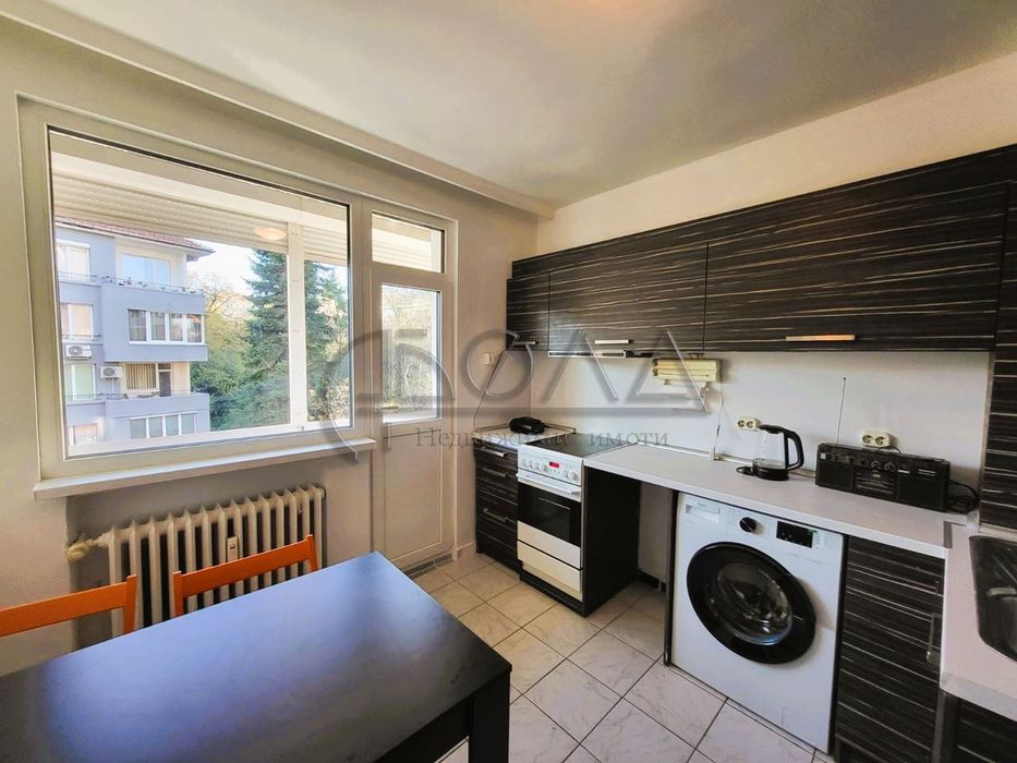 Дава се под наем Тристаен апартамент в София, Изток - 90 кв.м за 780 € - Снимка #7