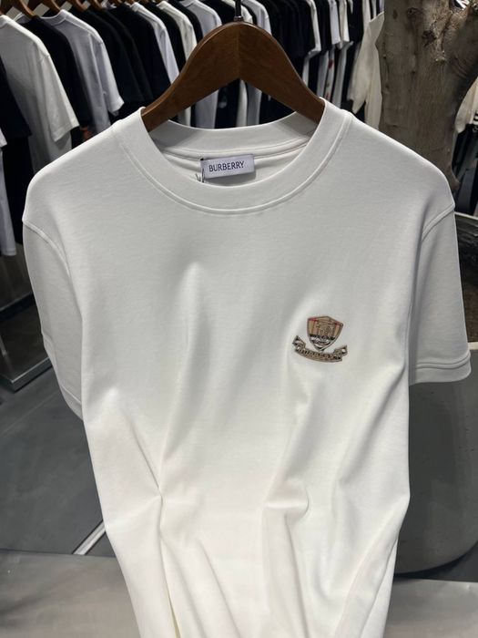 Tricou Burberry calitate Premium