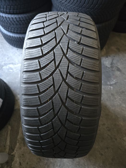 Toyo 235/45 R19 99V MS iarnă