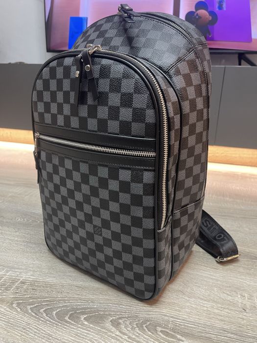 Ghiozdan Louis Vuitton