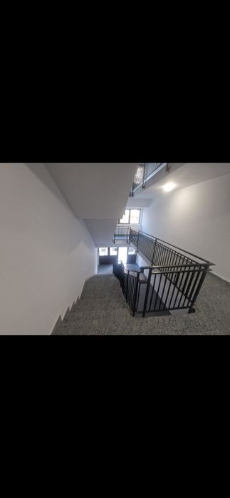 Inchiriez apartament 2cam,Cartierul Solar faza 6,bloc D2,et1,totul nou
