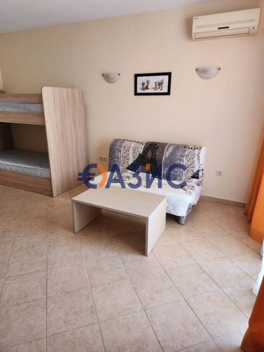 Продава се Двустаен апартамент в к.к. Слънчев бряг - 65 кв.м за 1124 €/кв.м - Снимка #12