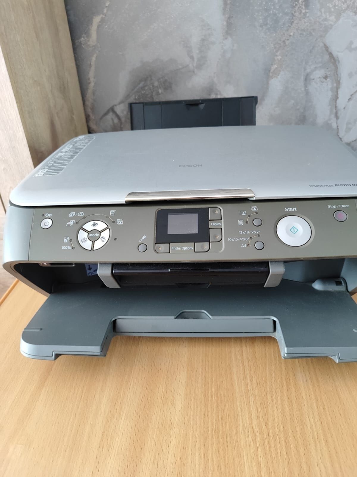 Продам принтер EPSON