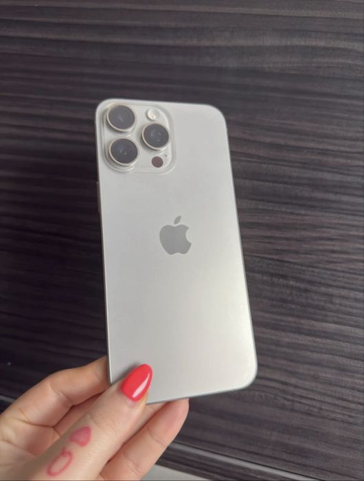 iPhone 15 pro max 256 gb