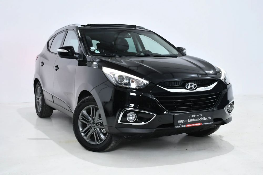 Hyundai ix35 2.0 CRDI 4x4 /model 4WD Premium /Camera /Panorama /Navi