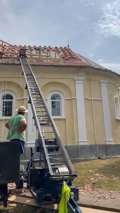 Lift materiale construcții de Închiriat
