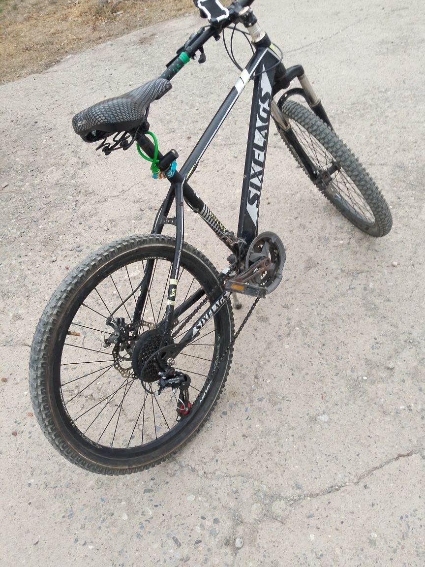 Velosiped sotiladi