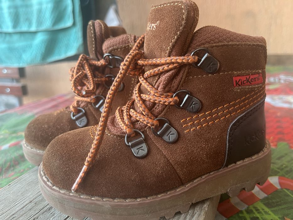 Bocancei Kickers model deosebit nr 24