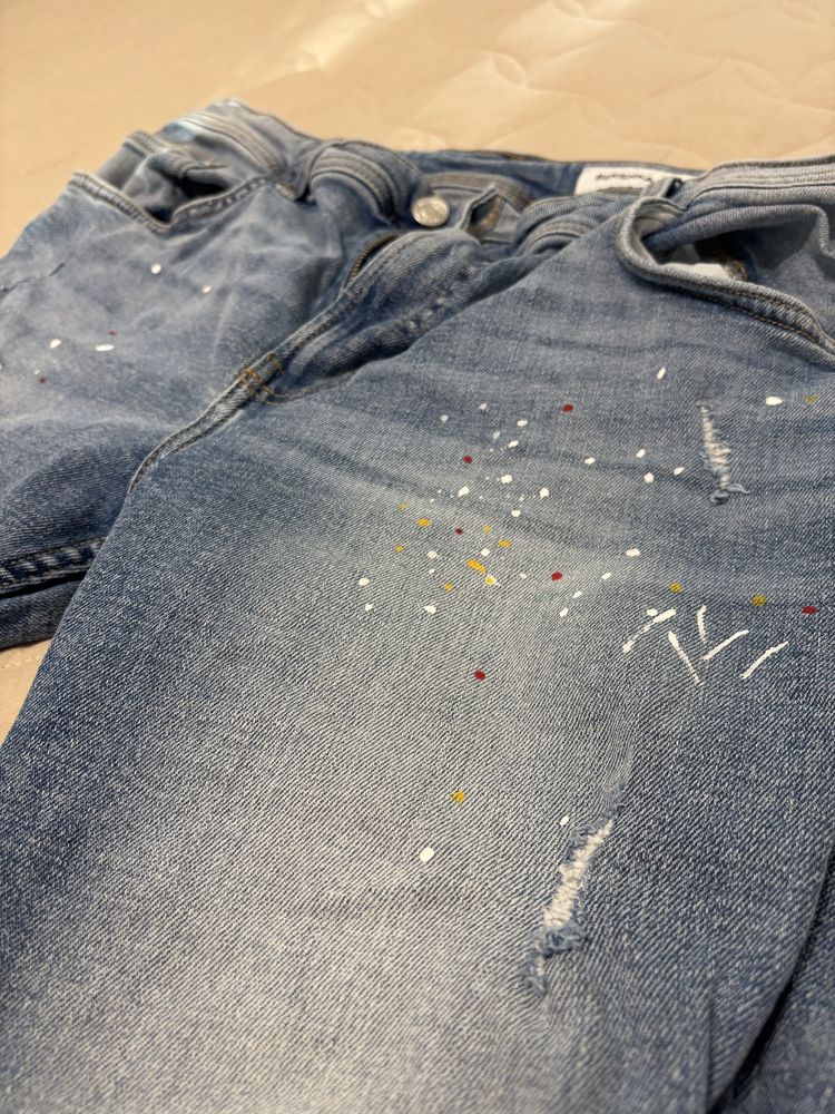 Оригинални Дънки Bershka