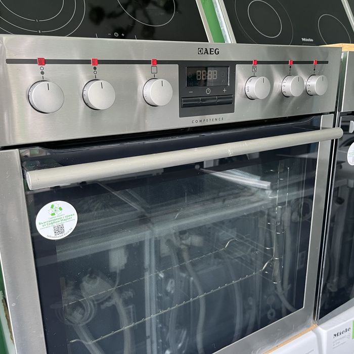 Фурна с плот за вграждане AEG Competence EE3314031M