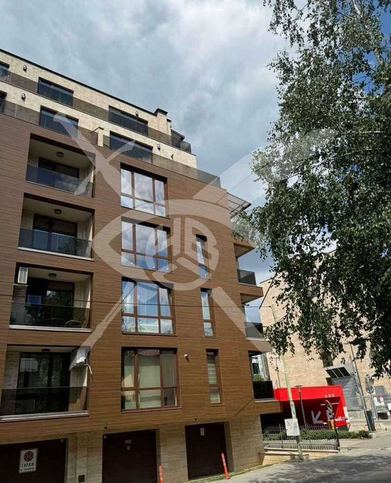 Продава се Тристаен апартамент в София, Манастирски ливади - 99 кв.м за 3334 €/кв.м - Снимка #1