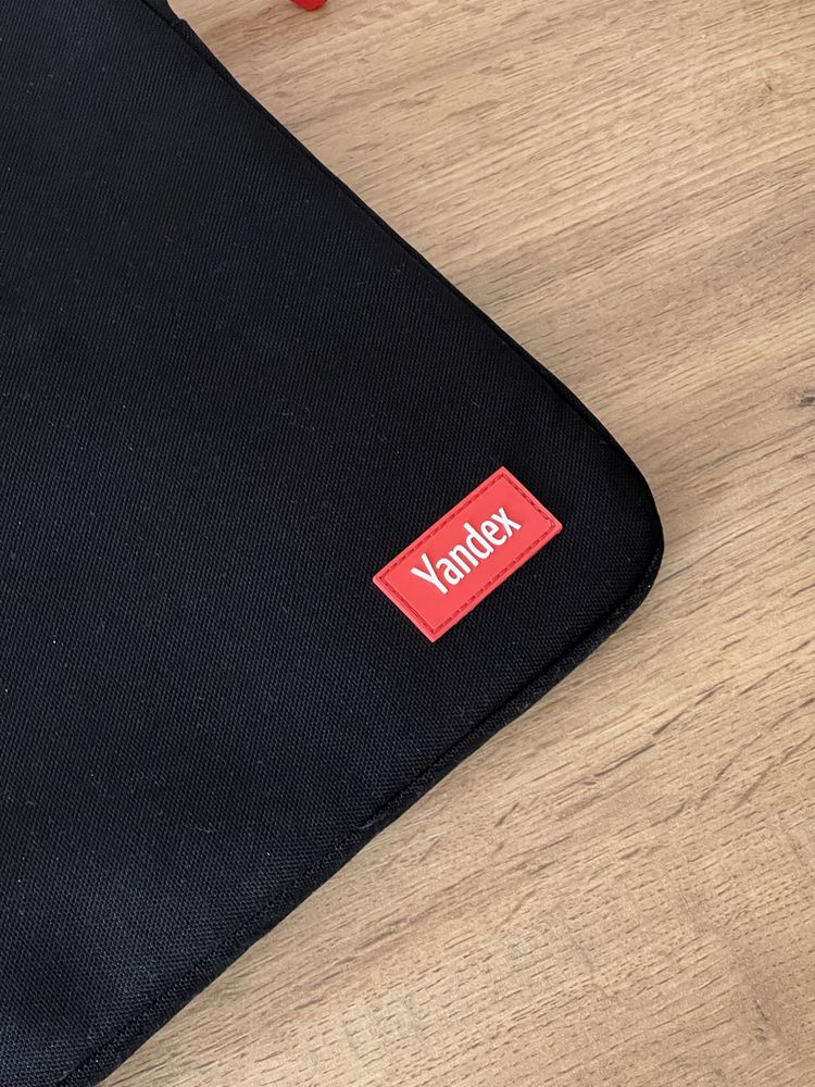 Чехол на Macbook