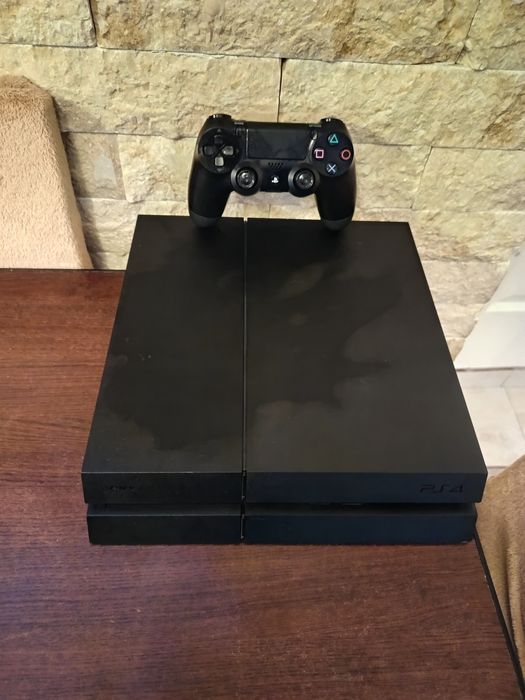 PS4/Playstation 4 Phat 500GB HDD cu peste 20 jocuri+GTA 5+1 Controller