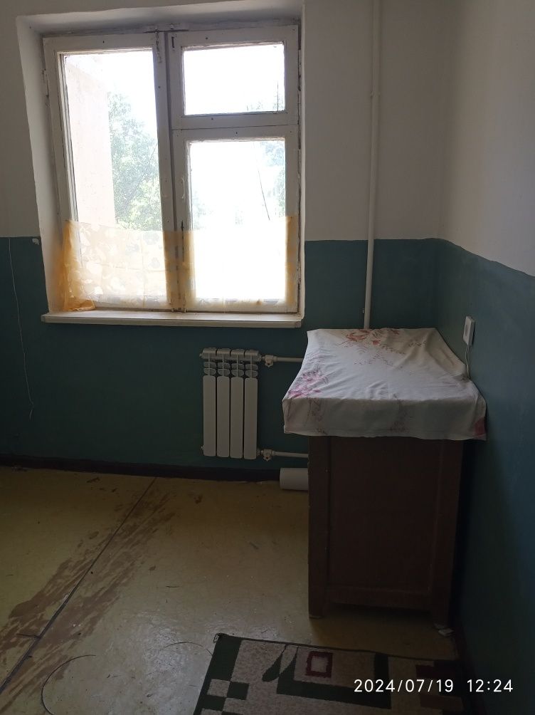 Срочно продам квартиру 1х комнатную в чирчике