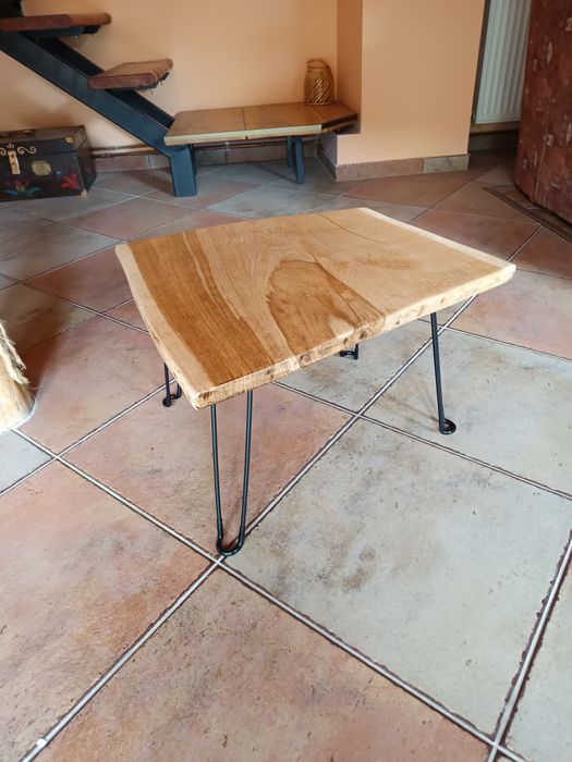 Masa cafea stejar cu picioare metalice