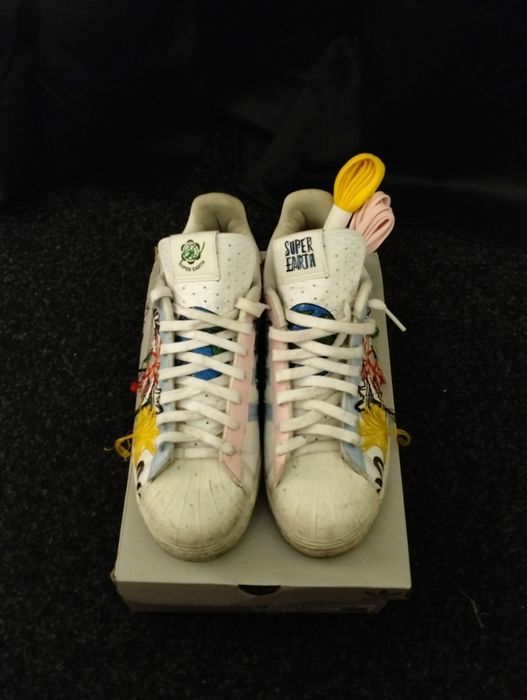 Adidas Super Earth