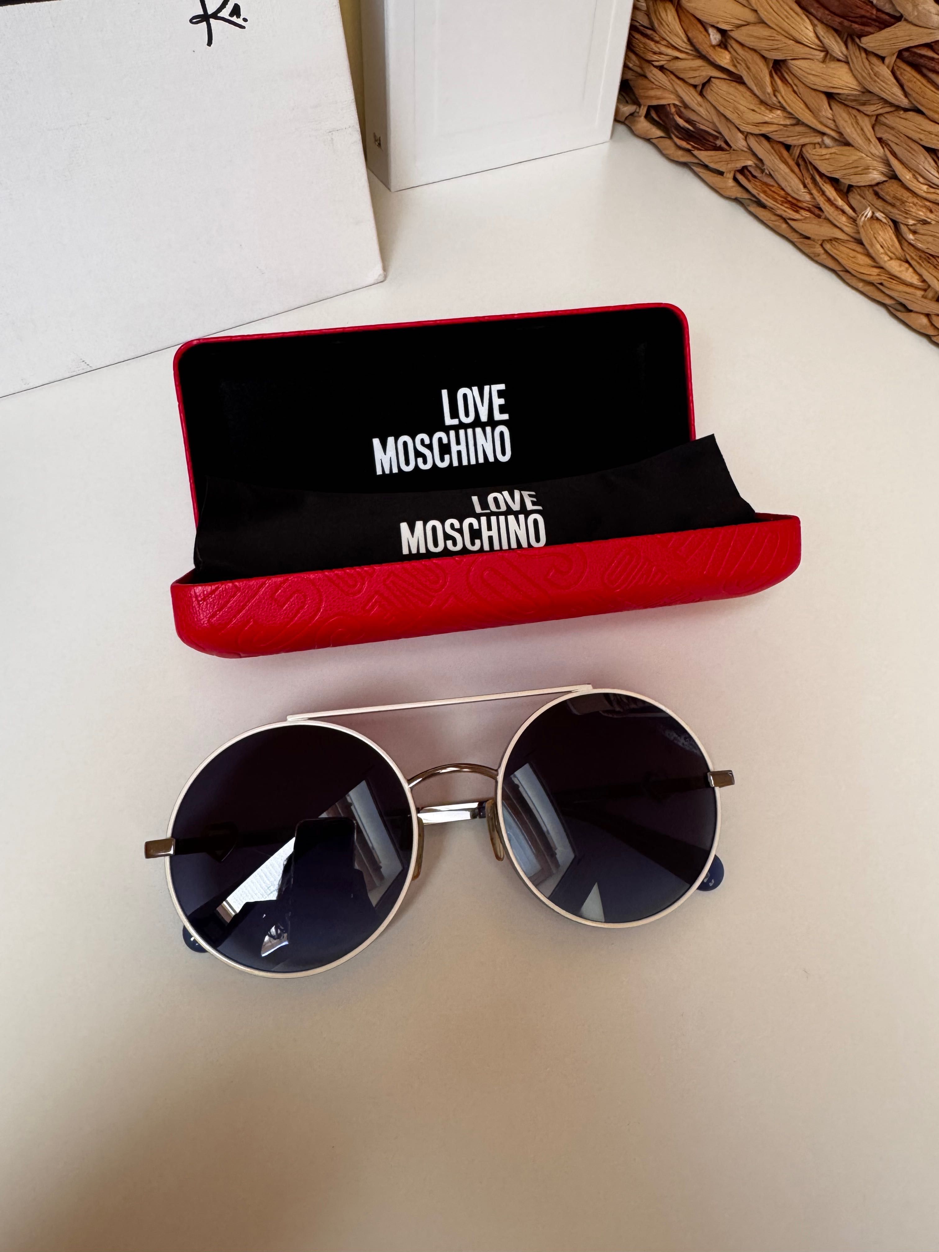 Слънчеви очила Love Moschino