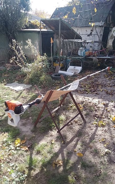 Vand emondor(drujba telescopica de inaltime)stihl(sthil)ht 135 nou