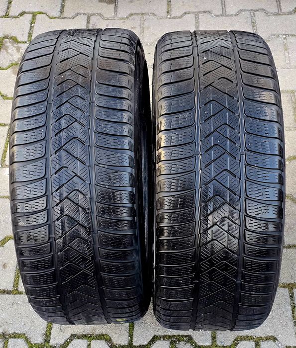 235 45 18 Pirelli