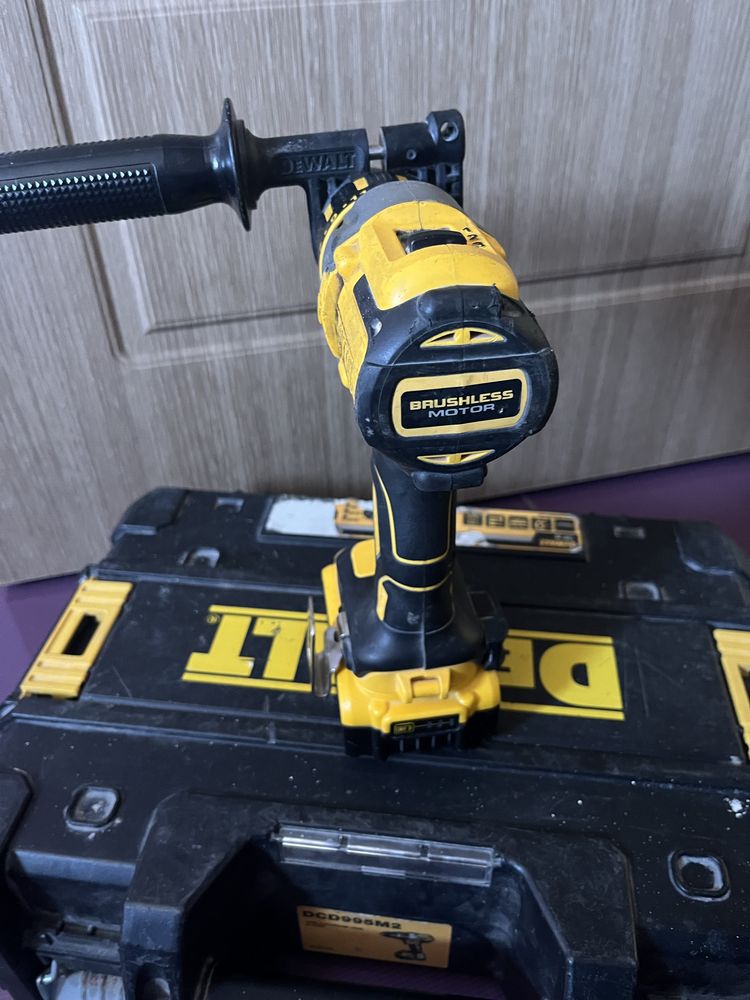 Dewalt dcd995-ударен безчетков винтоверт