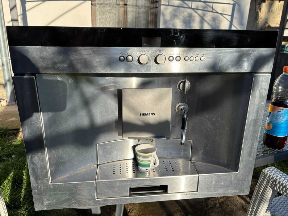 Кафе автомат за вграждане Siemens tk68e571/04