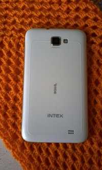 Продам смартфон Intex Aqua 5.0