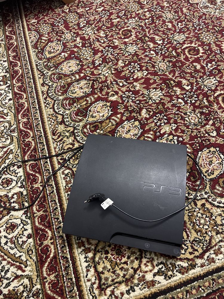 Playstation 3 есть 30игры нету джостик