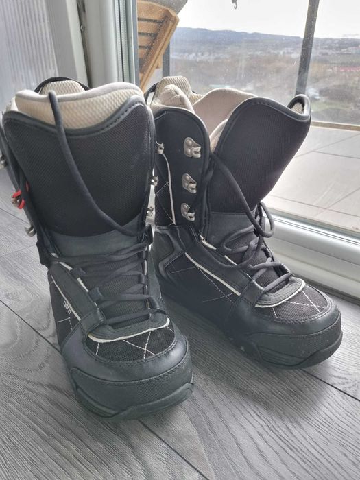 Boots snowboard NITRO BARRAGE, marimea 40 2/3 (US 9.0, UK 7.5)