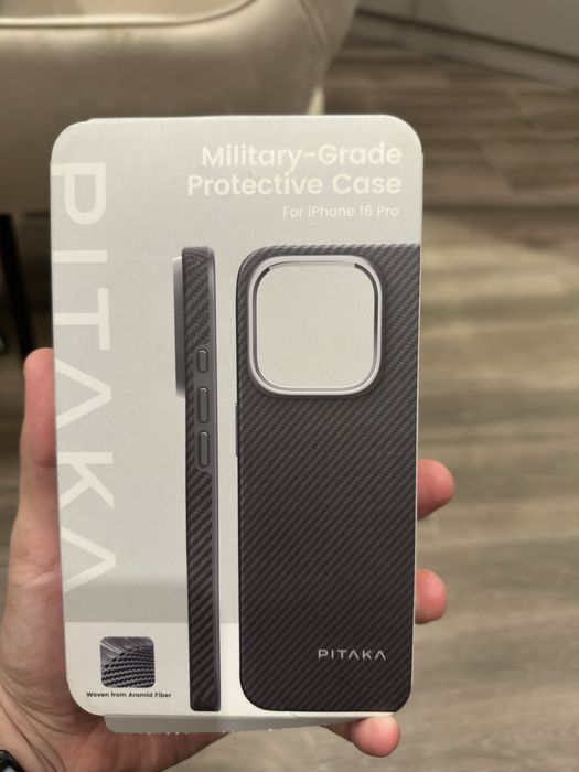 Карбонов кейс Pitaka - iPhone 16 Pro - Нов