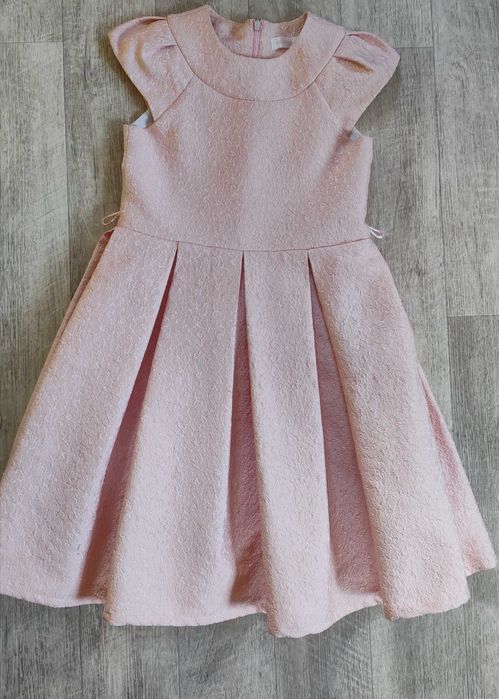 Платье нарядное 8-10лет