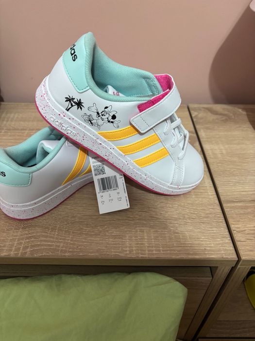 Маратонки за момичета