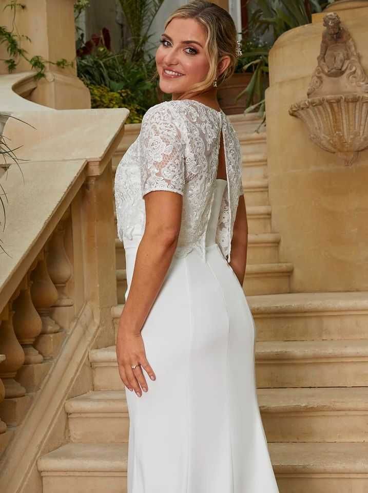 Rochie de Mireasă Nouă cu Etichetă - Mărimea M
