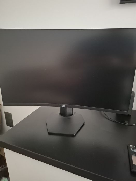 Monitor gaming Dell S2721 HGF, 144HZ, PANOU VA, TIMP DE RASPUNS 1MS