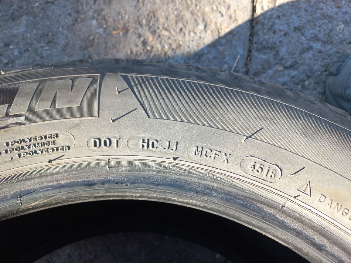 Летни гуми  4 броя Michelin 235/55R17