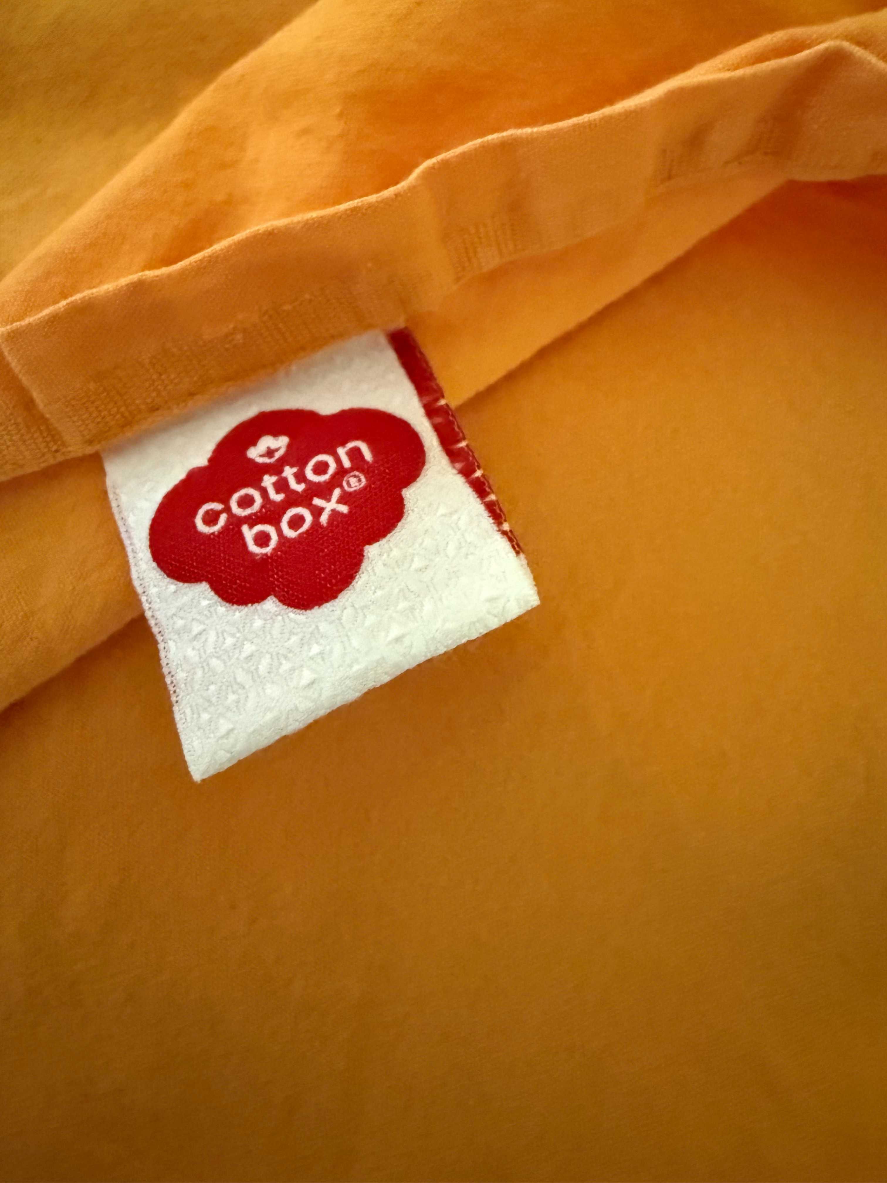 Комплект детска пухена завивка и два комплекта чаршафи COTTONBOX