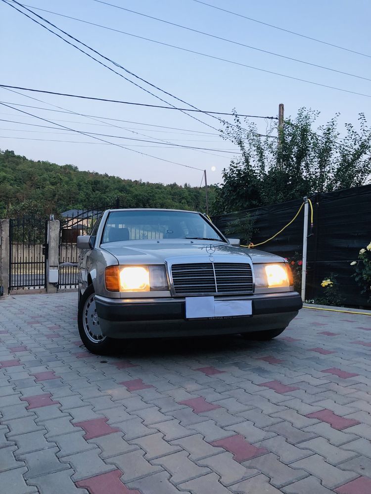 Mercedes Benz 230E 1990